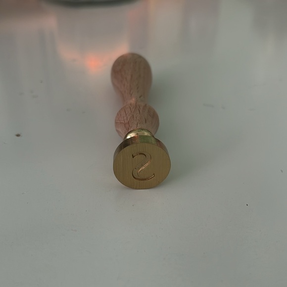 (FREE w/ any purchase) Letter ‘S’ Wax Seal Stamp - Picture 4 of 4